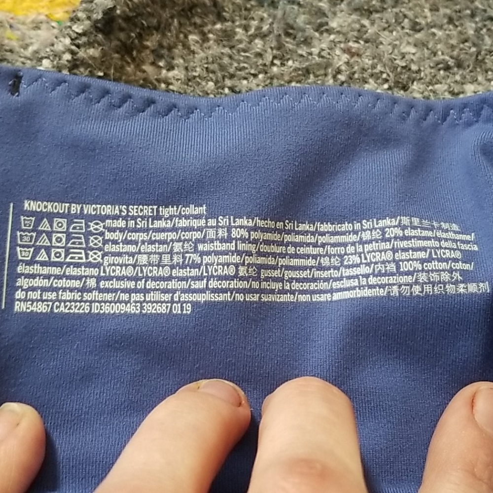 Victoria Secret knockout leggings - Picture 5 of 8